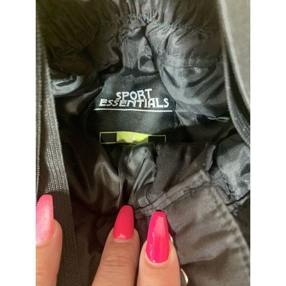 NEW Sport Essentials Kids 4 Unisex Black SNOW SKI PANTS SUSPENDERS Insulated NWT - Picture 9 of 9